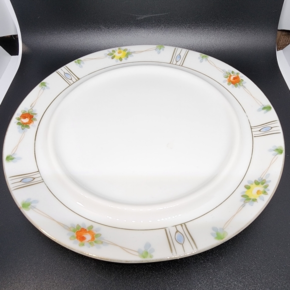 Hand Painted Nippon Dish with Lid - Picture 3 of 8